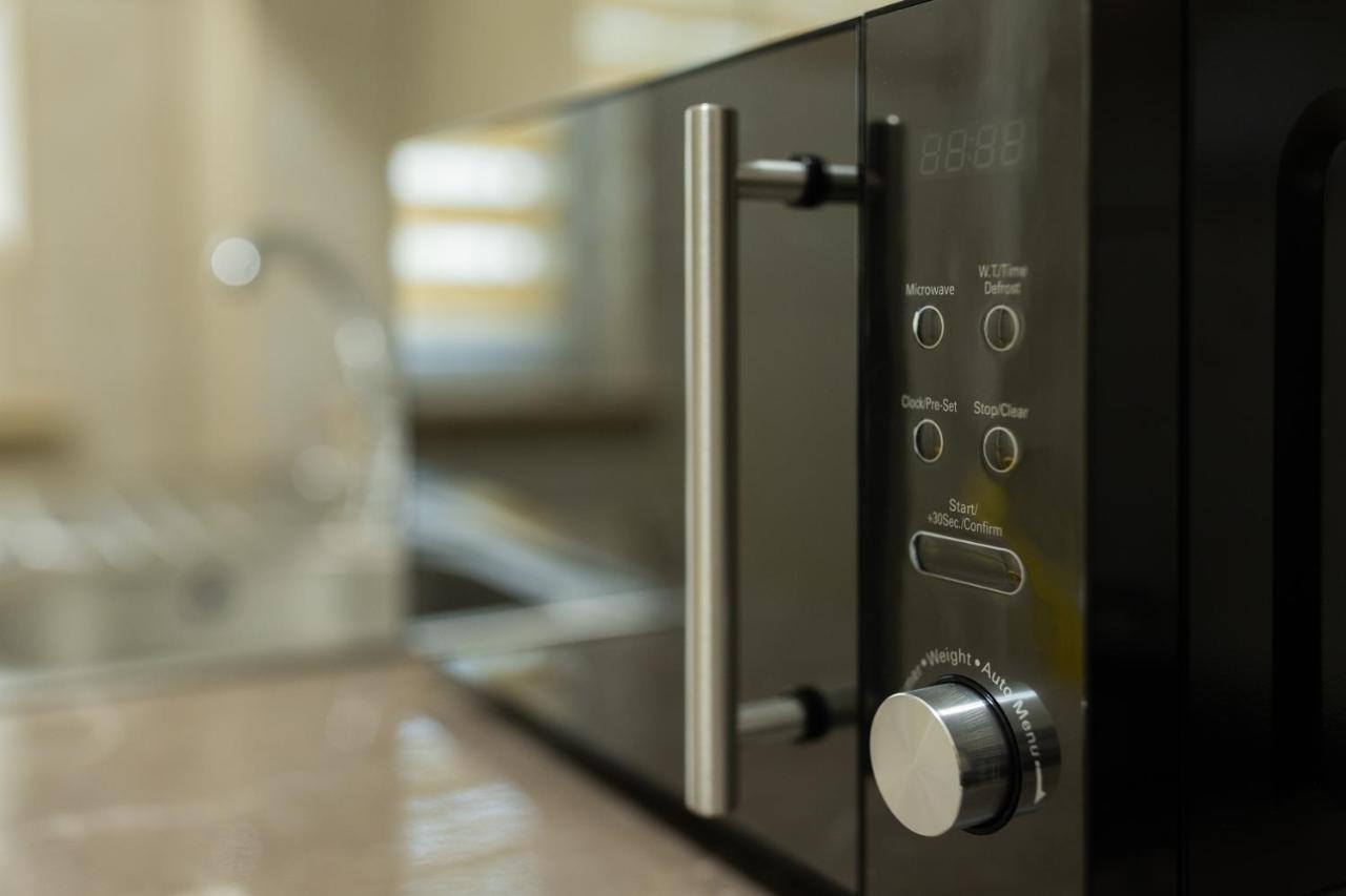 Luxury 2 Bedroom Holiday Apartment Piteşti Dış mekan fotoğraf